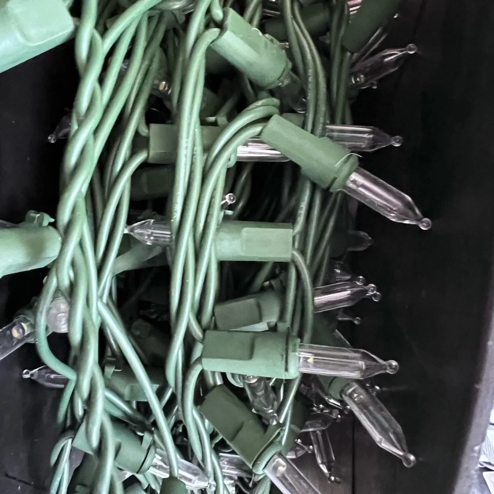 A Reel Of LED HOLIDAY LIGHTS Warm White LED Dome Lights Used Once Like New